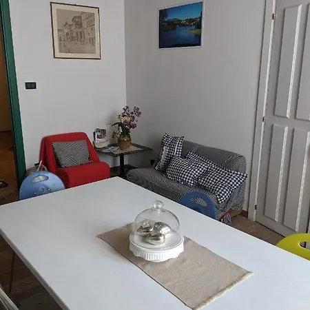 Casa Di Clara In Piazza, Ideale Per Smartworking Apartment