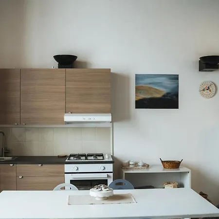 Casa Di Clara In Piazza, Ideale Per Smartworking Amandola
