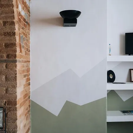 Casa Di Clara In Piazza, Ideale Per Smartworking Appartement *